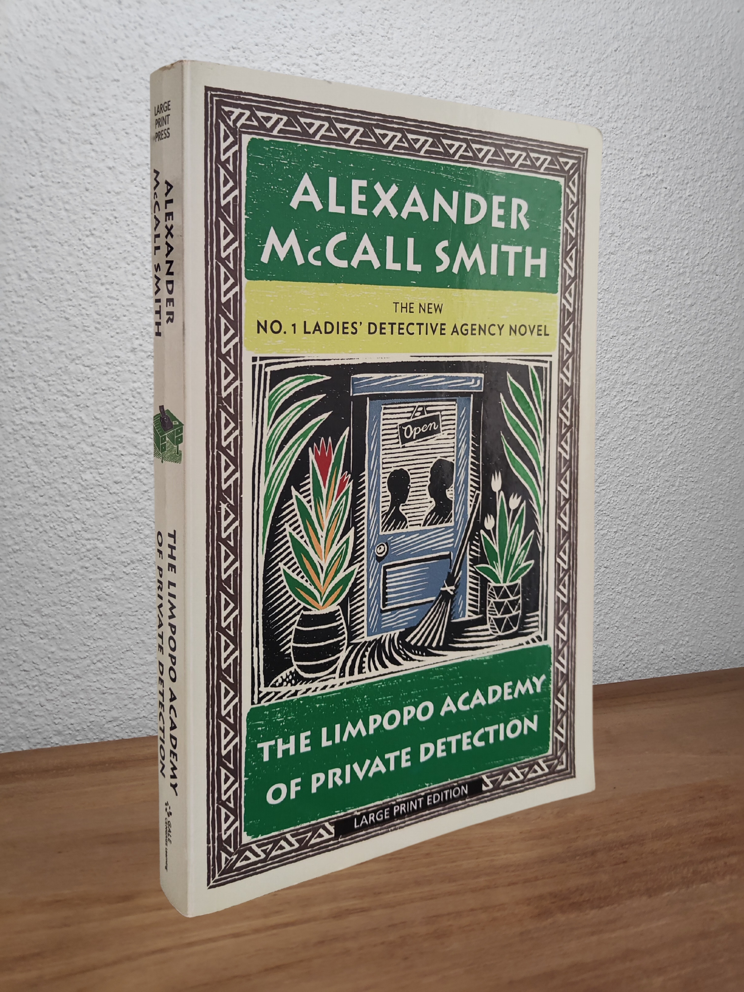 Alexander McCall Smith The Limpopo Academy of Private Detection