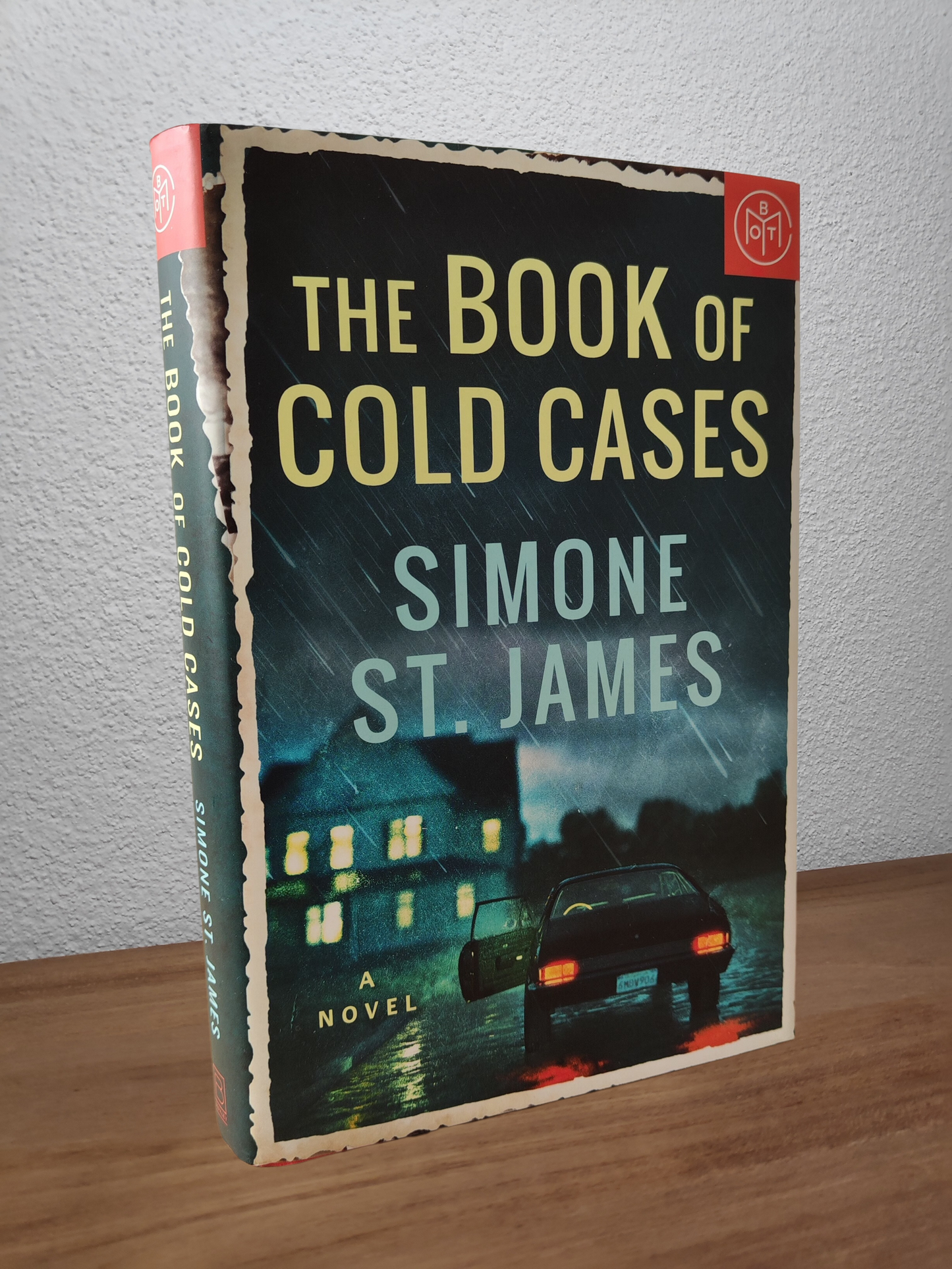 Simone St. James - The Book of Cold Cases - Second-hand english book to deliver in Zurich & Switzerland